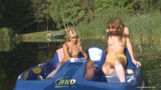 Eva ist mit Lolly Hardcore am See bei Redporn